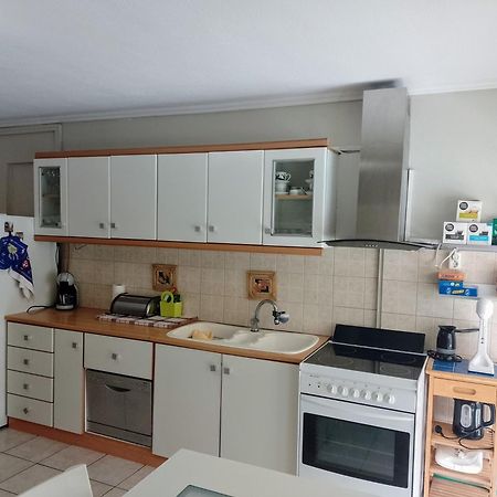 Ολόκληρο Διαμέρισμα Fully Equipped Apt Dora Comfortable Holidays Flogita Beach Kültér fotó
